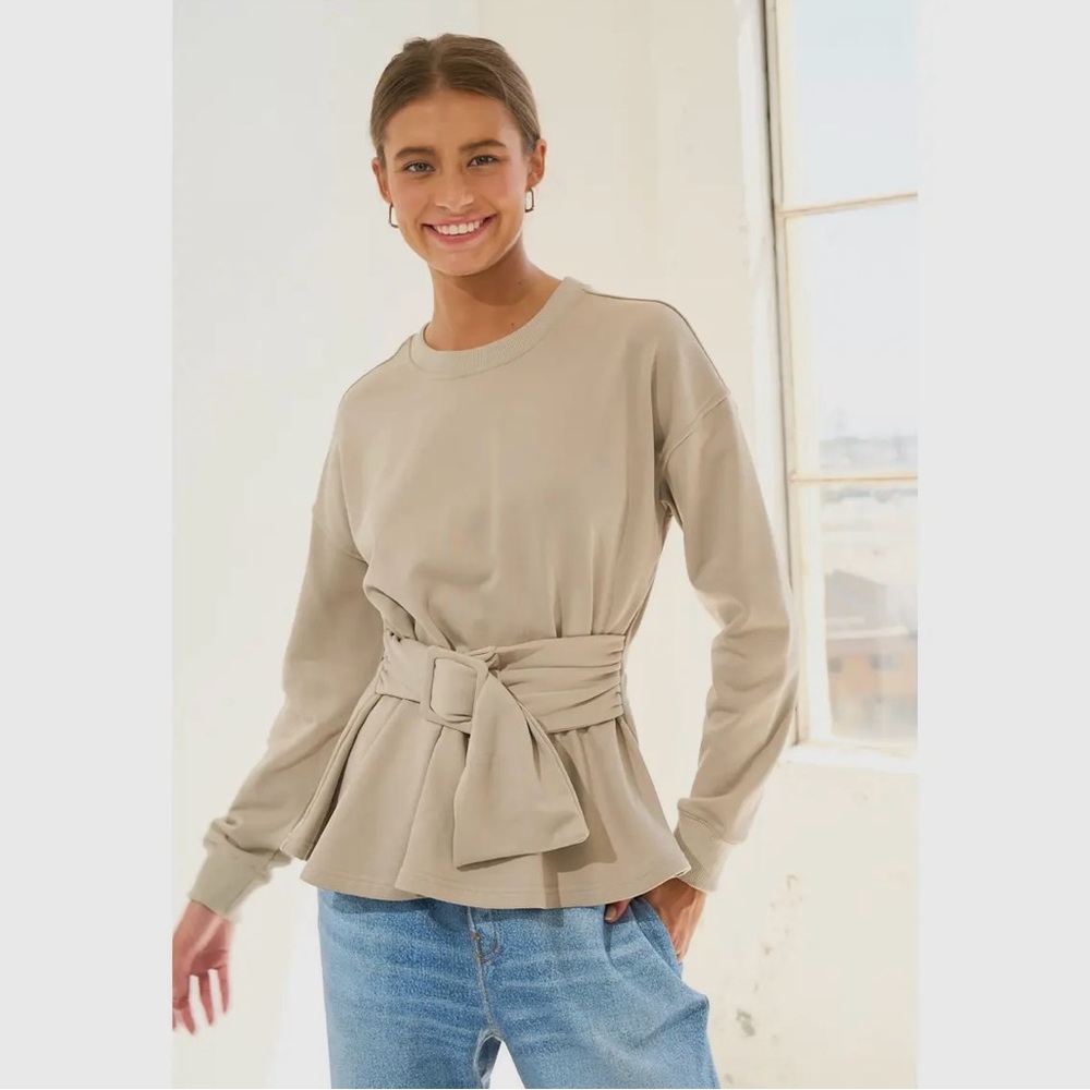 138. Belted peplum sweatshirt, various sizes